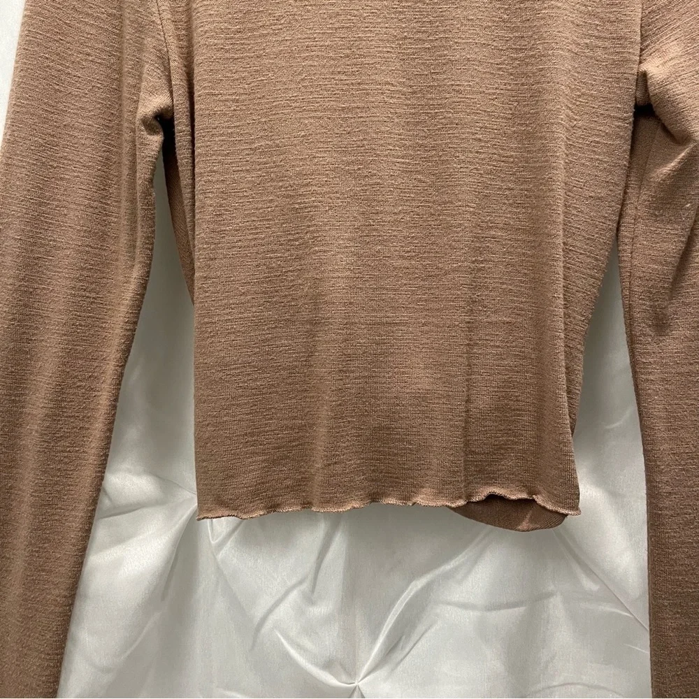 Wilfred Free twist knot long sleeved size medium - Picture 7 of 8